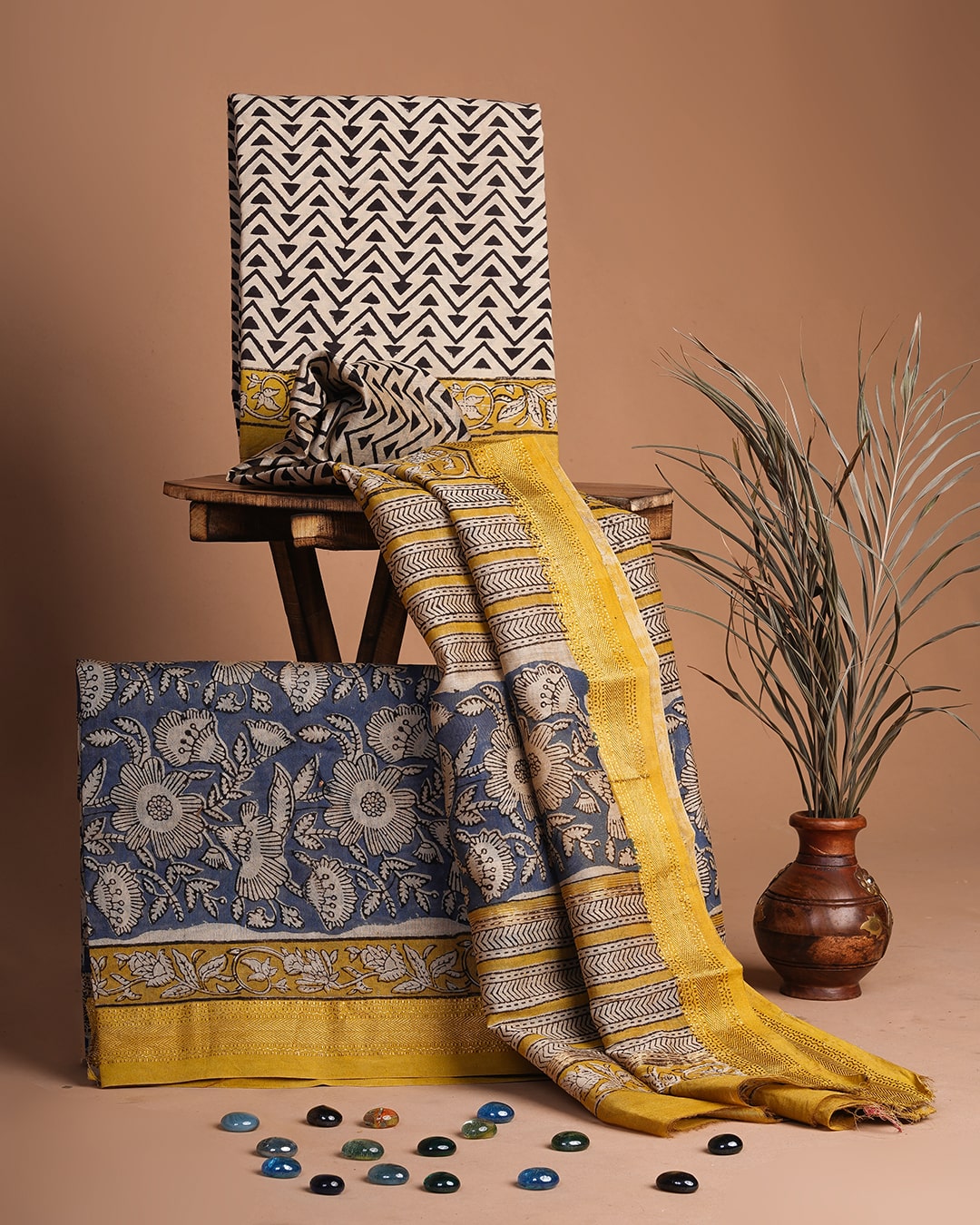 Bagru-printed Maheshwari silk suit set